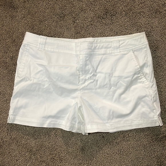 New York & Company Pants - NY&Co Hampton White Dress Shorts- Size 10